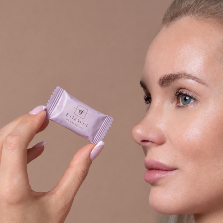 ESTESKIN vienkartiniai viskozės veido rankšluostukai, 50 vnt.
